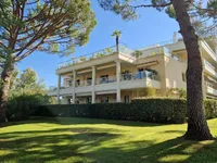 Недвижимость Villa Mandelieu-La-Napoule: 1