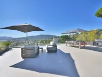 Недвижимость Villa Croix des Gardes: 7