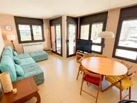 Недвижимость 2-bedroom apartment in Canillo: 1