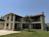 Недвижимость 4 Bedroom Villa For Sale in Parekklisia, Limassol: 2
