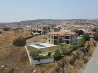 Недвижимость 4 Bedroom Villa For Sale in Parekklisia, Limassol: 3