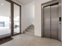 Недвижимость Четырехкомнатная квартира Бежиград: 112