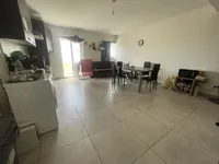 Недвижимость Central Qormi Apartments: 2