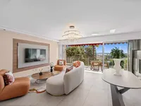 Недвижимость Villa Petit Juas: 1