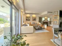 Недвижимость Villa Croix des Gardes: 3