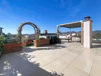Недвижимость Villa Croix des Gardes: 2