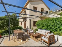 Недвижимость Villa Croix des Gardes: 1