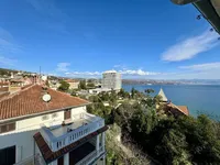 Недвижимость Четырёхкомнатная квартира в центре Опатии: 3
