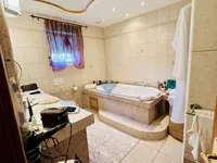Недвижимость Family house on Toshina: 12