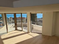 Недвижимость Four-room apartment in the center: 1