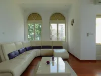 Недвижимость Four-room apartment Opatija: 1