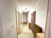 Недвижимость 3-room apartment New Ljubljana: 4