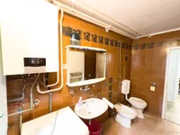 Недвижимость 3-room apartment New Ljubljana: 7
