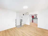 Недвижимость Two-room apartment Kashel: 4