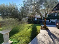 Недвижимость House with a terrace in Izola: 5