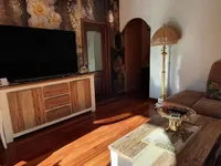 Недвижимость House with a terrace in Izola: 11