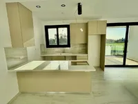 Недвижимость 2 Bedroom Penthouse Apartment For Sale in Mesa Geitonia, Limassol: 1
