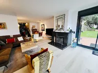 Недвижимость Exceptional chalet with elevator, spa, garden, south facing: 3