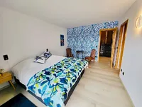 Недвижимость Exceptional chalet with elevator, spa, garden, south facing: 13