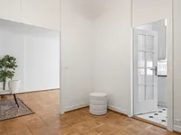 Недвижимость Apartment 4 rooms: 5