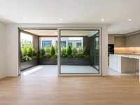Недвижимость Apartment 6 rooms: 3
