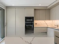 Недвижимость Apartment 6 rooms: 6