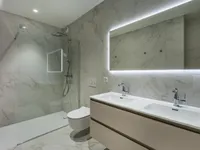 Недвижимость Apartment 6 rooms: 9