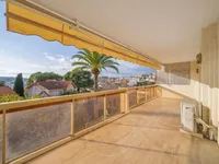 Недвижимость Villa Cannes Collines: 1