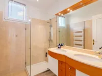 Недвижимость Villa Croix des Gardes: 9
