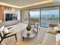 Недвижимость Villa Croix des Gardes: 2