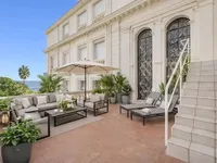 Недвижимость Villa Pointe Croisette: 2