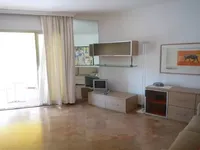 Недвижимость Apartment Centre-ville: 5