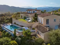 Недвижимость Villa La Roquette: 2