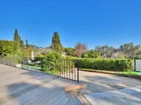 Недвижимость Villa Croix des Gardes: 6