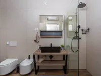 Недвижимость Многоквартирный дом Вепринац: 14