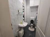 Недвижимость Офисное помещение Бежиград: 3
