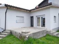 Недвижимость House, Podutik: 1