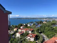 Недвижимость Трёхкомнатная квартира в Копере: 1