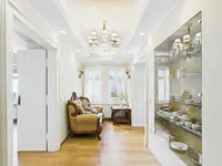 Недвижимость Apartment, more than 5 rooms, Center: 14