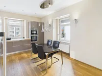 Недвижимость Apartment, more than 5 rooms, Center: 16
