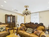 Недвижимость Apartment, more than 5 rooms, Center: 21