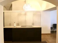 Недвижимость 4-room apartment, city center: 2