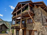Недвижимость Exclusive townhouse for sale in Ordino with 4 bedrooms, terrace, fireplace and spectacular views: 12