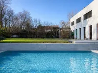 Недвижимость Single house 12 rooms: 1