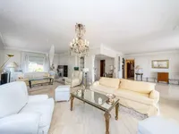 Недвижимость Villa Croix des Gardes: 11