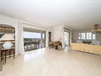 Недвижимость Villa Croix des Gardes: 13