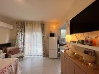Недвижимость Villa Petit Juas: 11
