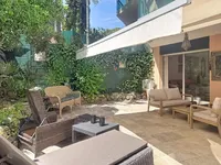 Недвижимость Villa Petit Juas: 2