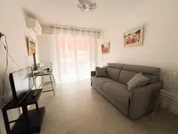 Недвижимость Villa Petit Juas: 11