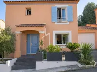 Недвижимость Villa Croix des Gardes: 1